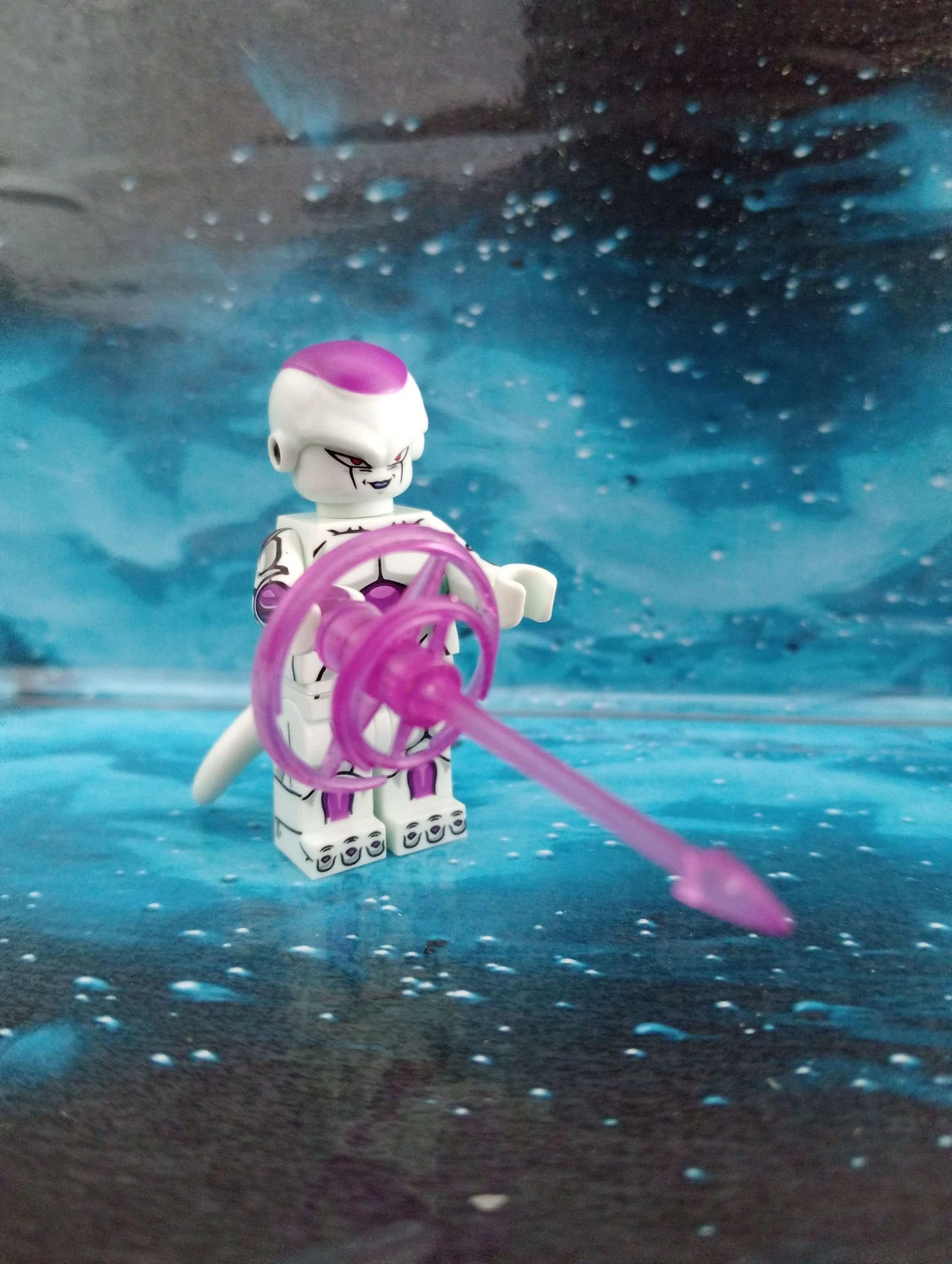 Figura Dragon Ball tipo LEGO 
